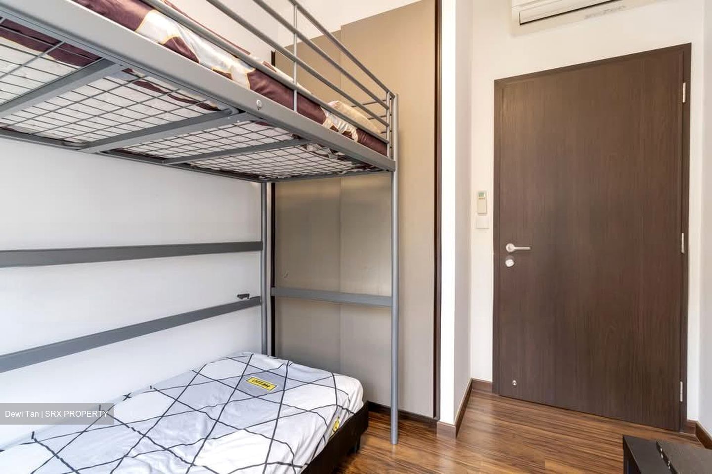 The Brownstone (D27), Condominium #557937141
